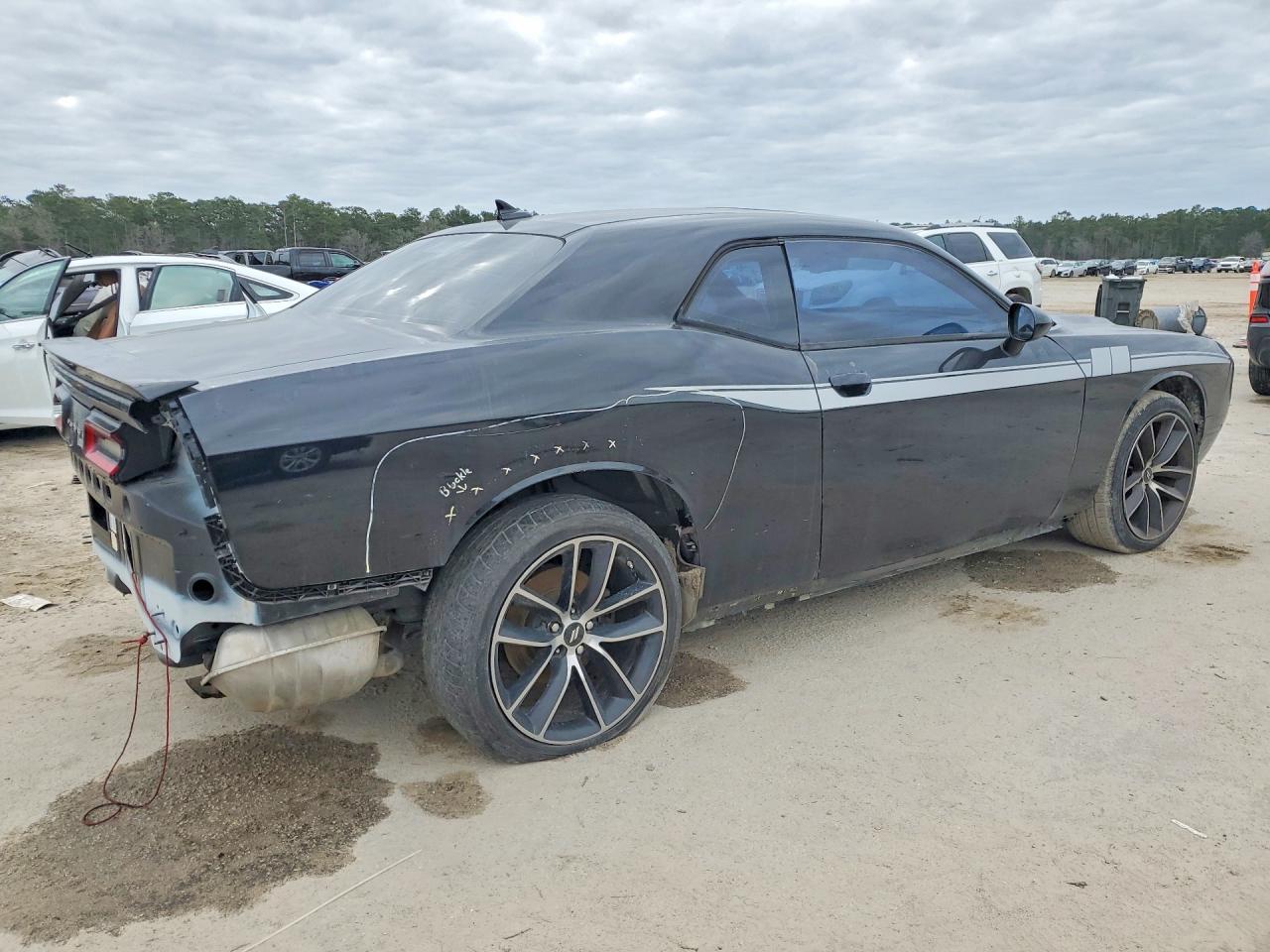 2016 Dodge Challenger Sxt - zdjęcie 3
