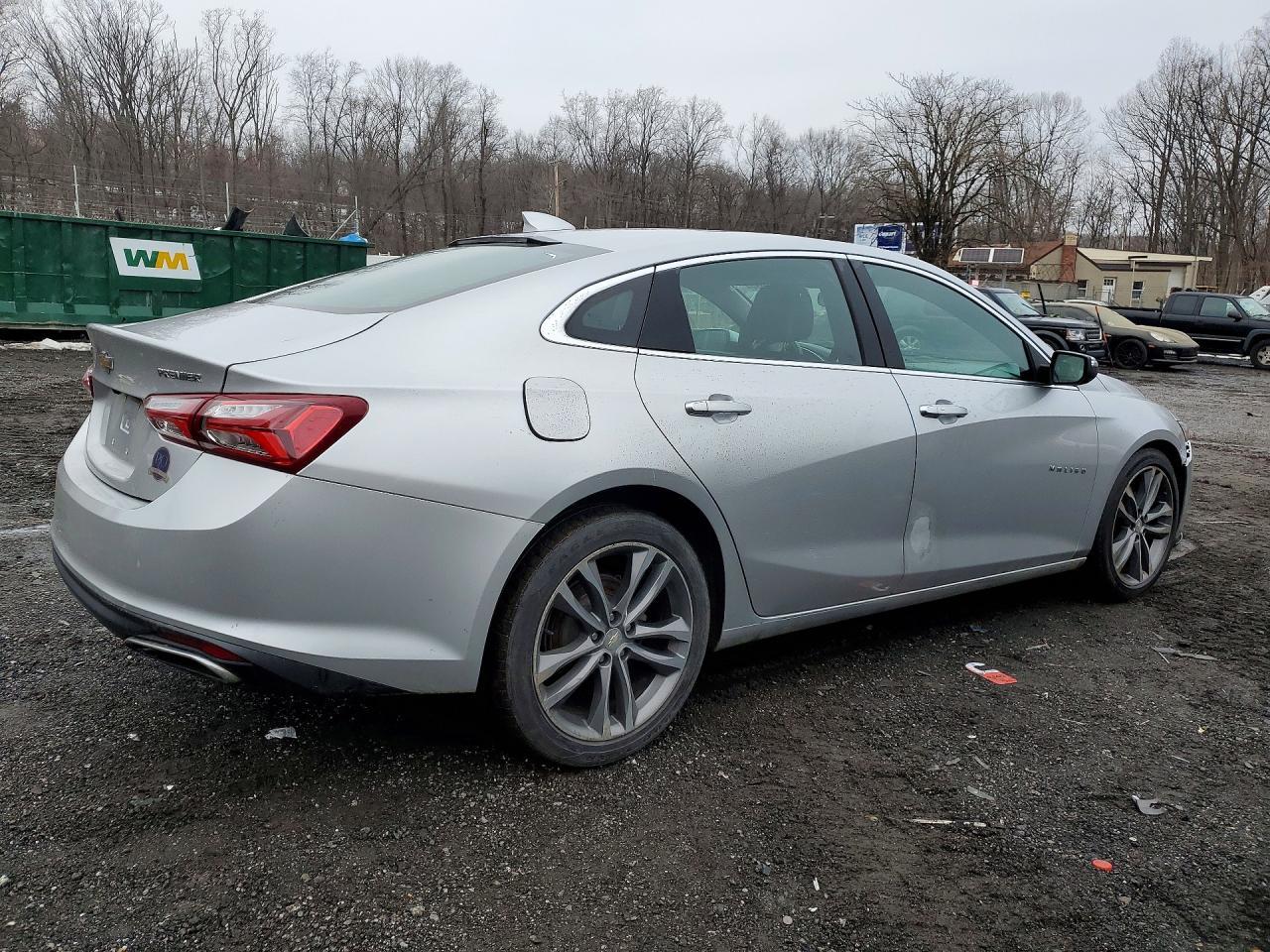 2020 Chevrolet Malibu Premier - zdjęcie 3