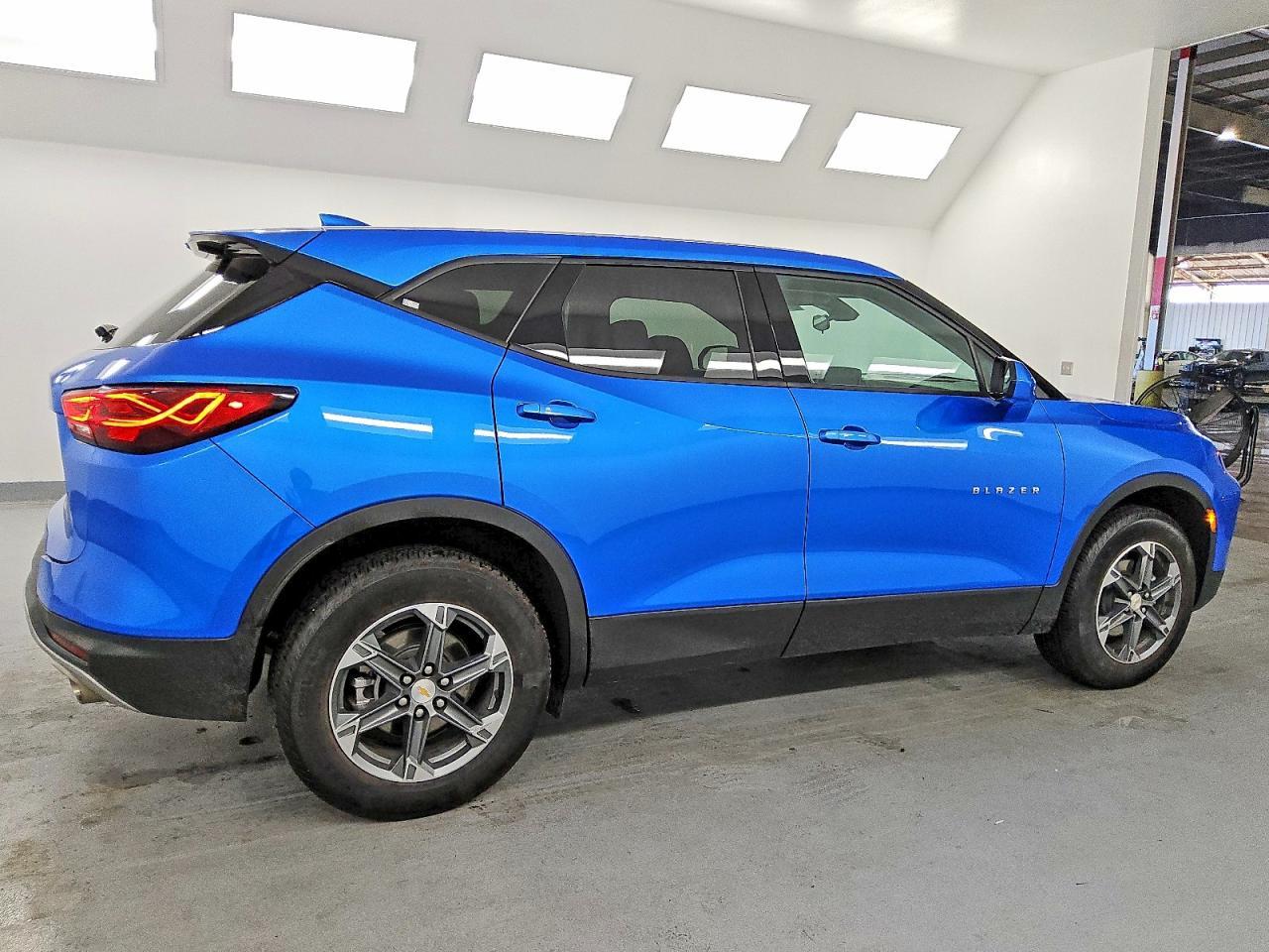 2025 Chevrolet Blazer 2Lt - zdjęcie 3