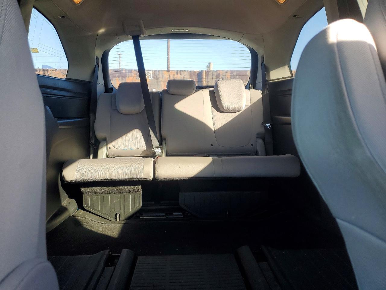 2019 Honda Odyssey Lx - zdjęcie 10