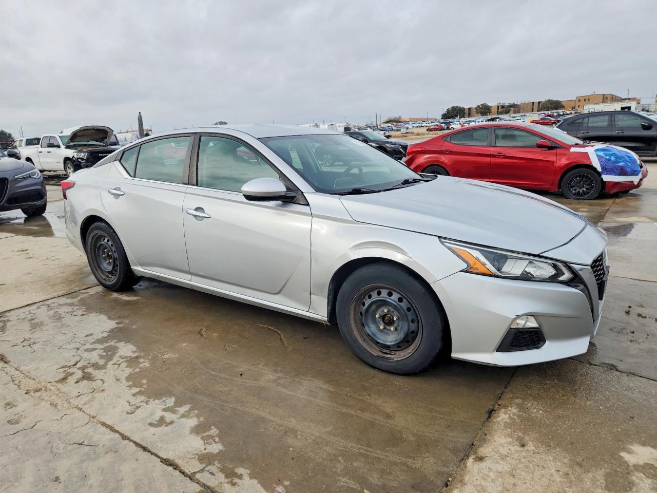 2019 Nissan Altima S - zdjęcie 4