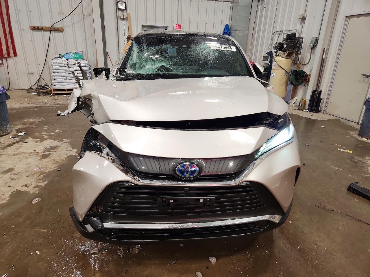 2021 Toyota Venza Limited - zdjęcie 5