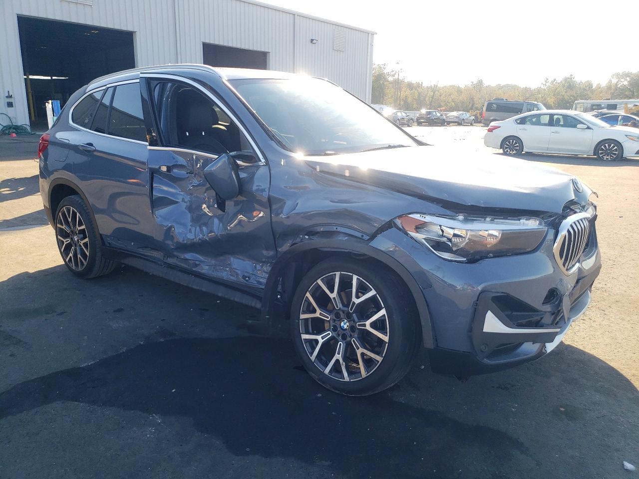 2021 BMW X1 Sdrive28I - zdjęcie 4