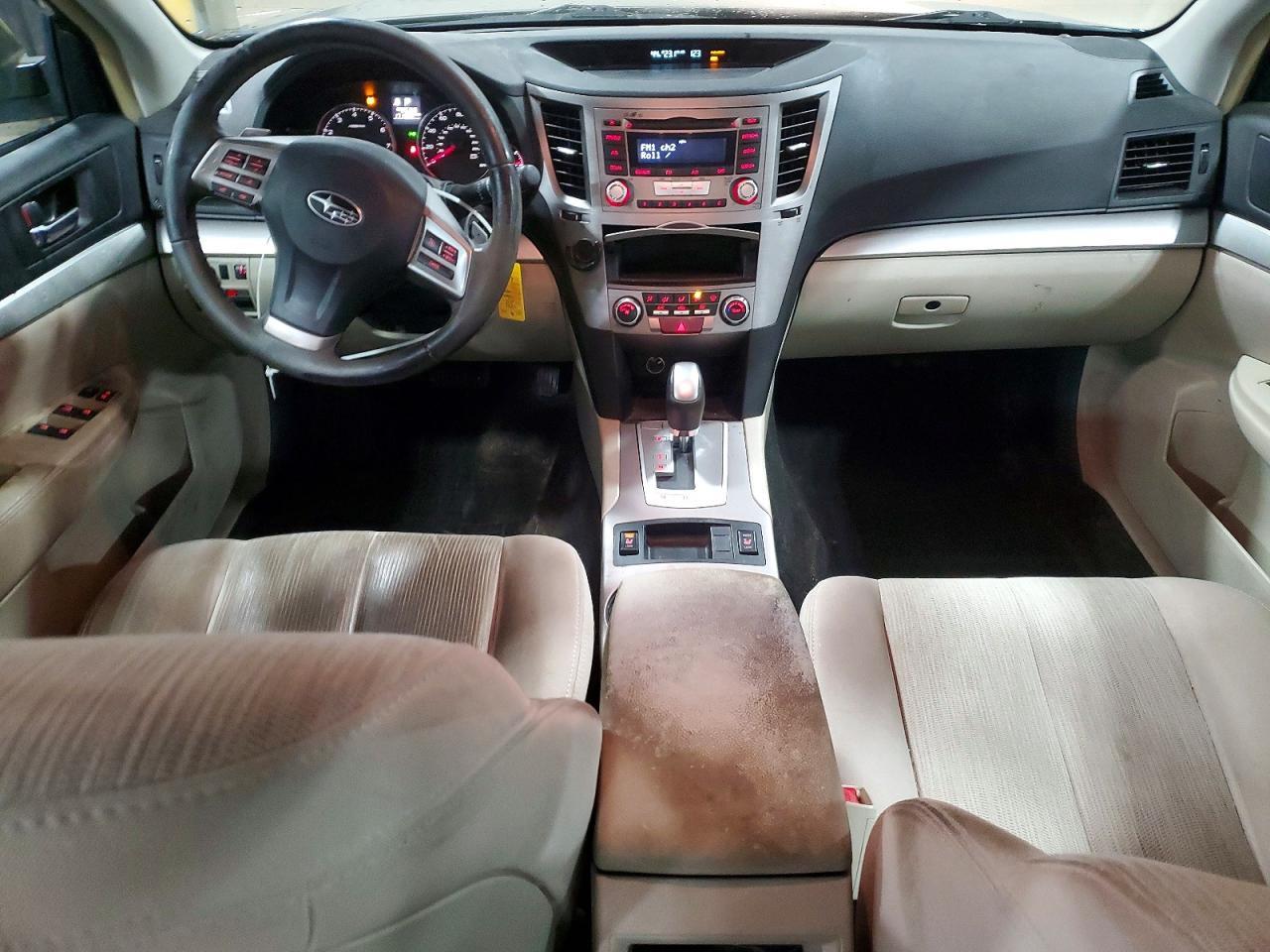 2013 Subaru Legacy 2.5I Premium - zdjęcie 8