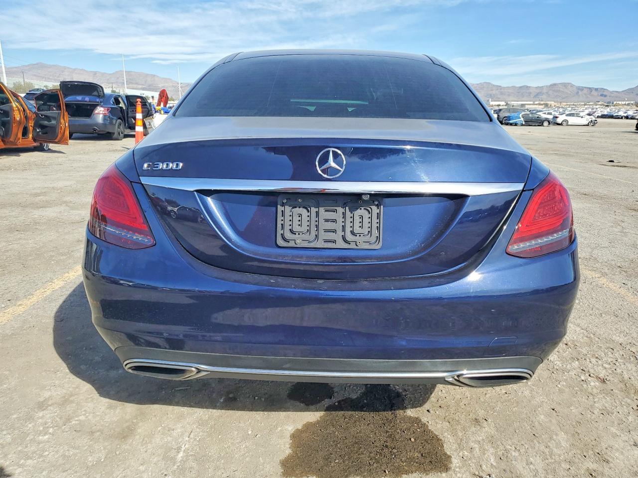 2019 Mercedes-Benz C 300 - zdjęcie 6