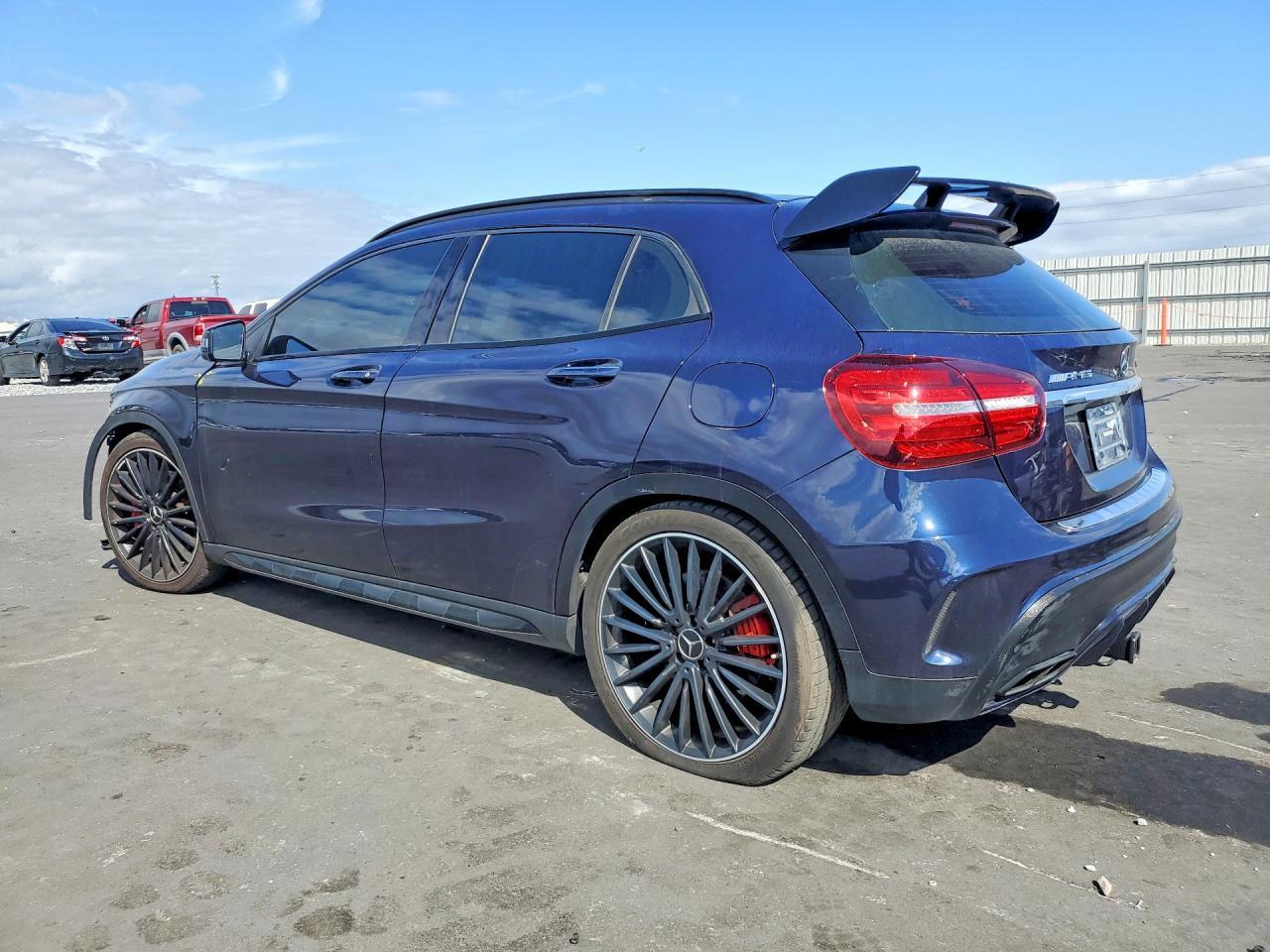 2018 Mercedes-Benz Gla 45 Amg - zdjęcie 2