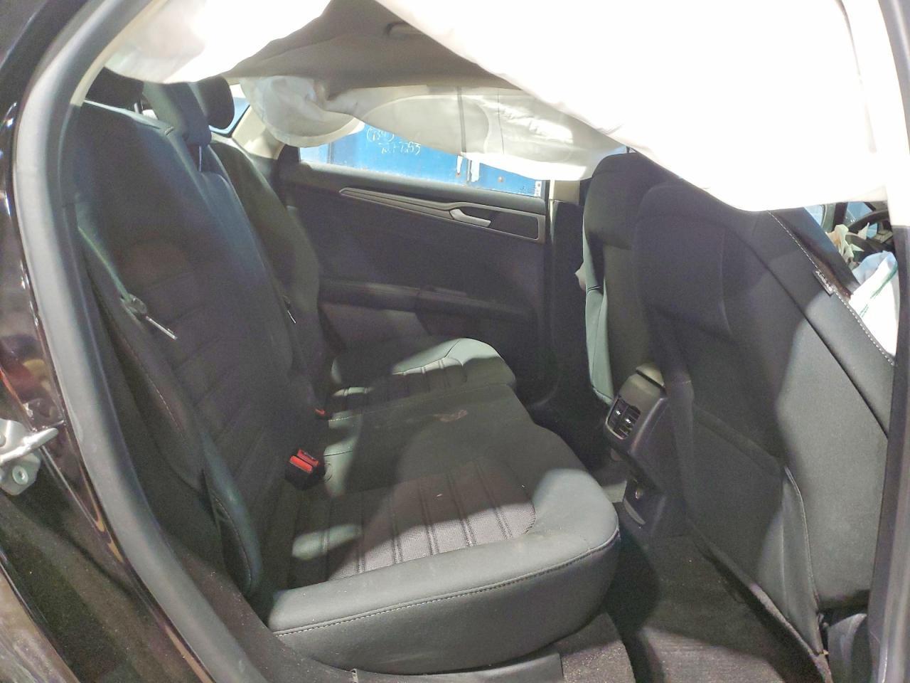 2020 Ford Fusion Se - zdjęcie 10