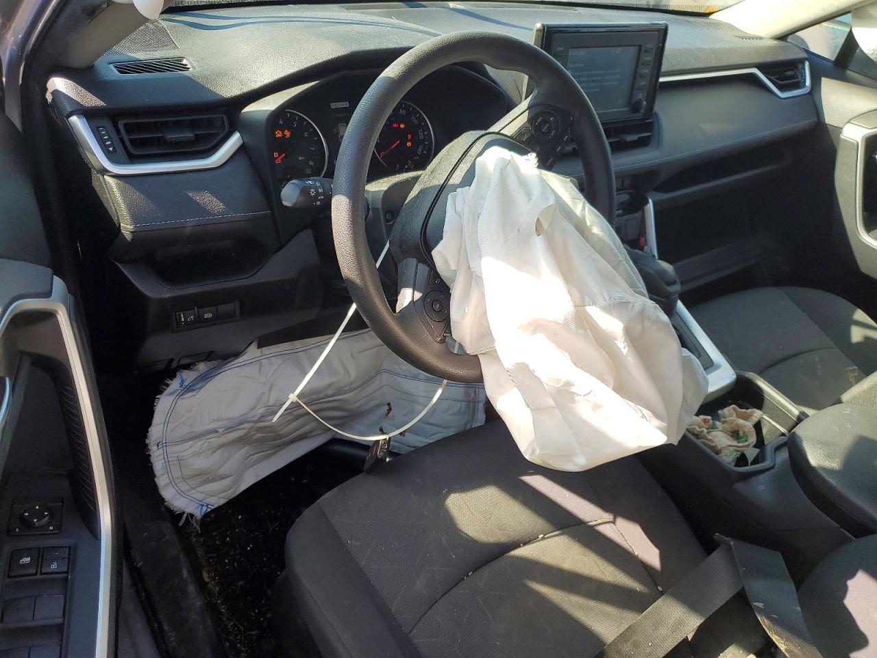 2019 Toyota Rav4 Xle - zdjęcie 8