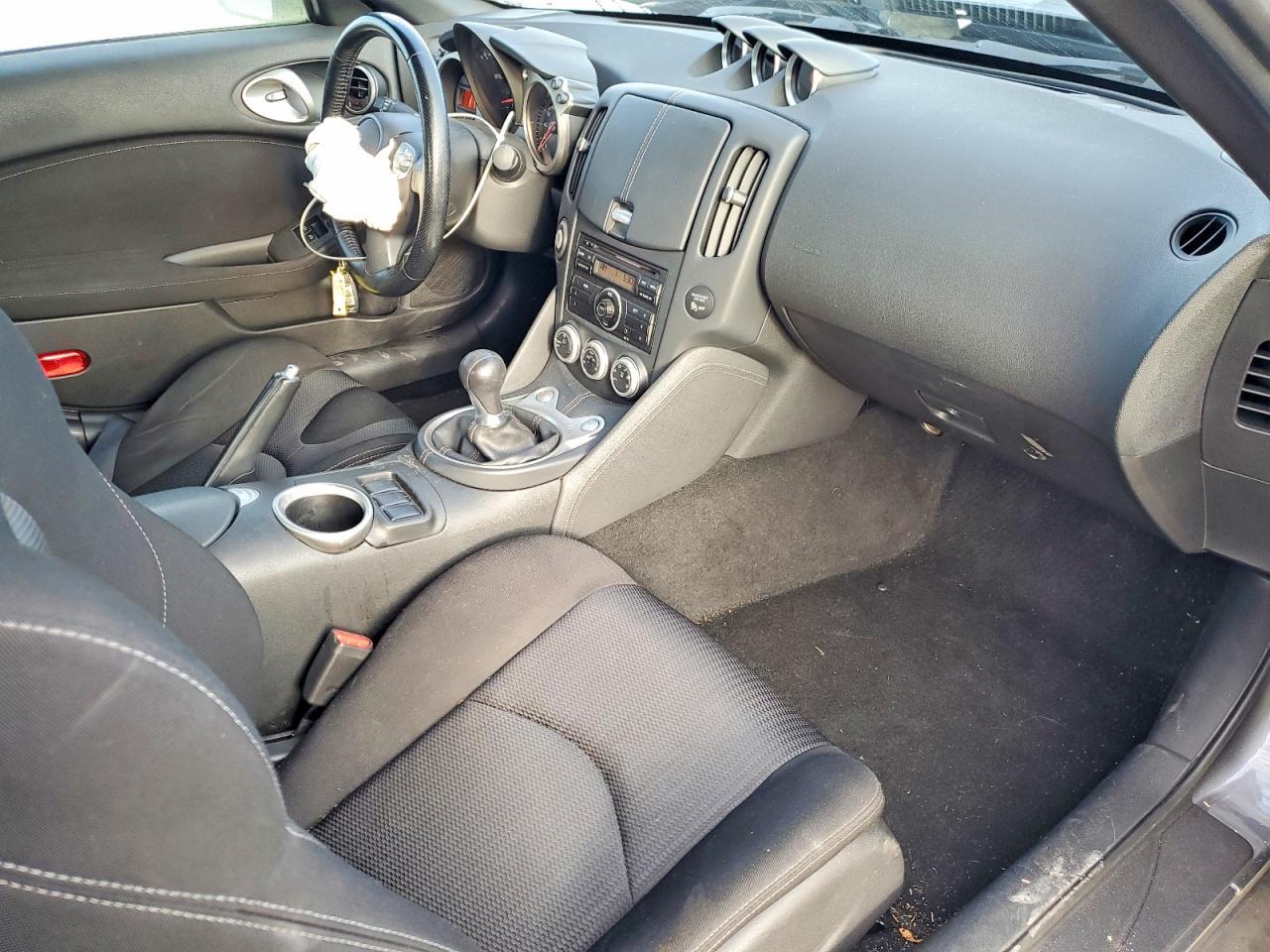 2014 Nissan 370Z Base - zdjęcie 8