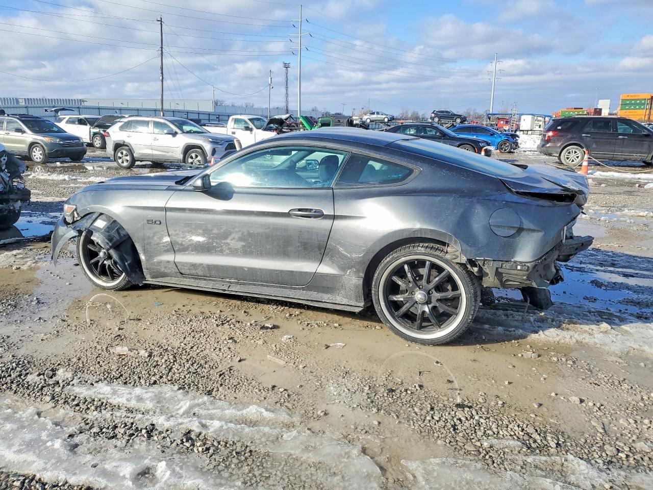 2017 Ford Mustang Gt - zdjęcie 2