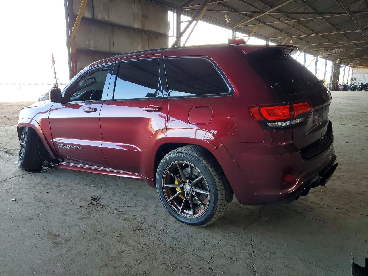 2018 Jeep Grand Cherokee Trackhawk - zdjęcie 2