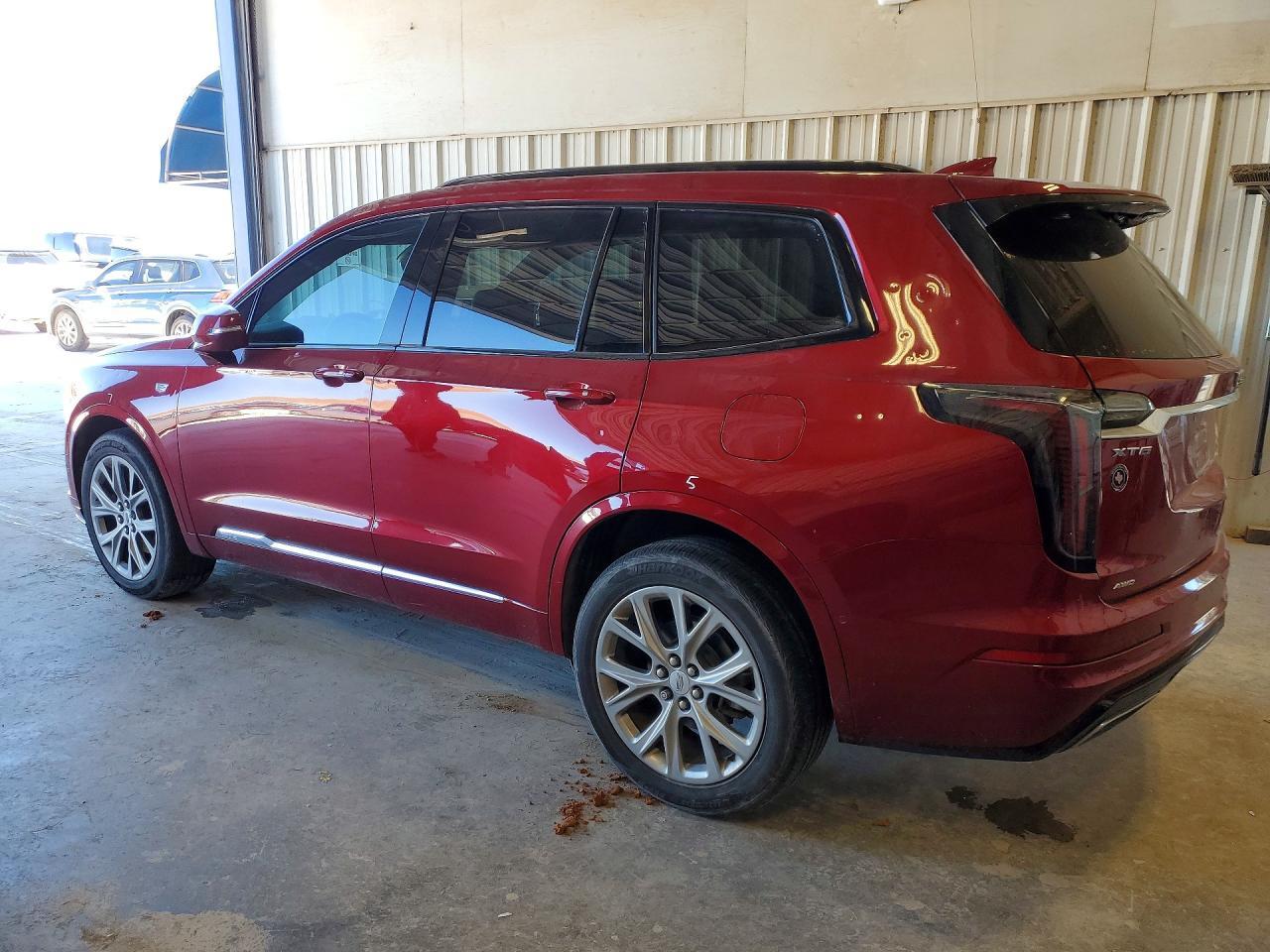 2020 Cadillac Xt6 Sport - zdjęcie 2