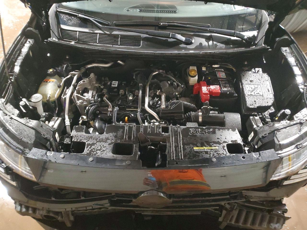 2025 Nissan Kicks S - zdjęcie 12