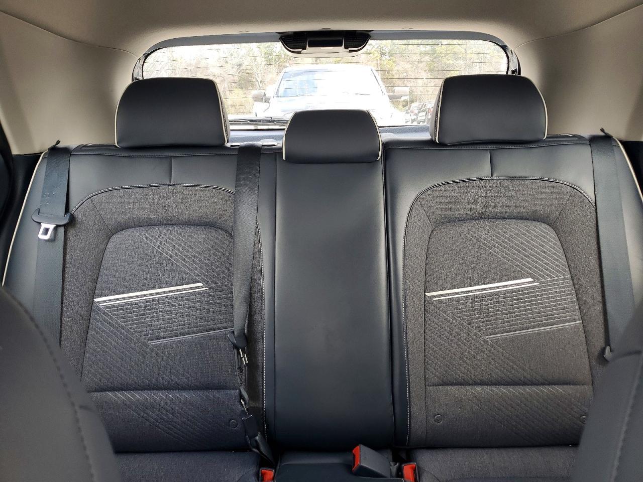 2023 Hyundai Venue Limited - zdjęcie 10