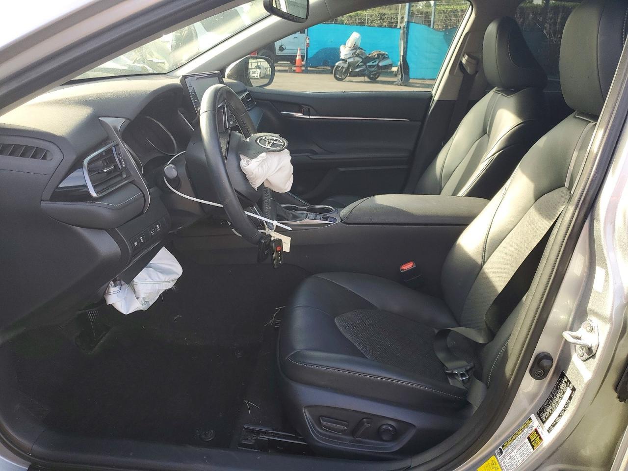 2023 Toyota Camry Xse - zdjęcie 7