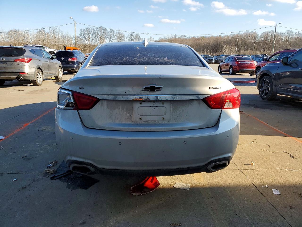 2018 Chevrolet Impala Premier - zdjęcie 11