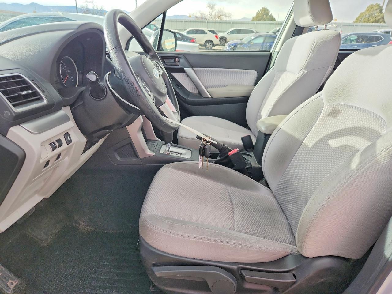 2017 Subaru Forester 2.5I - zdjęcie 7