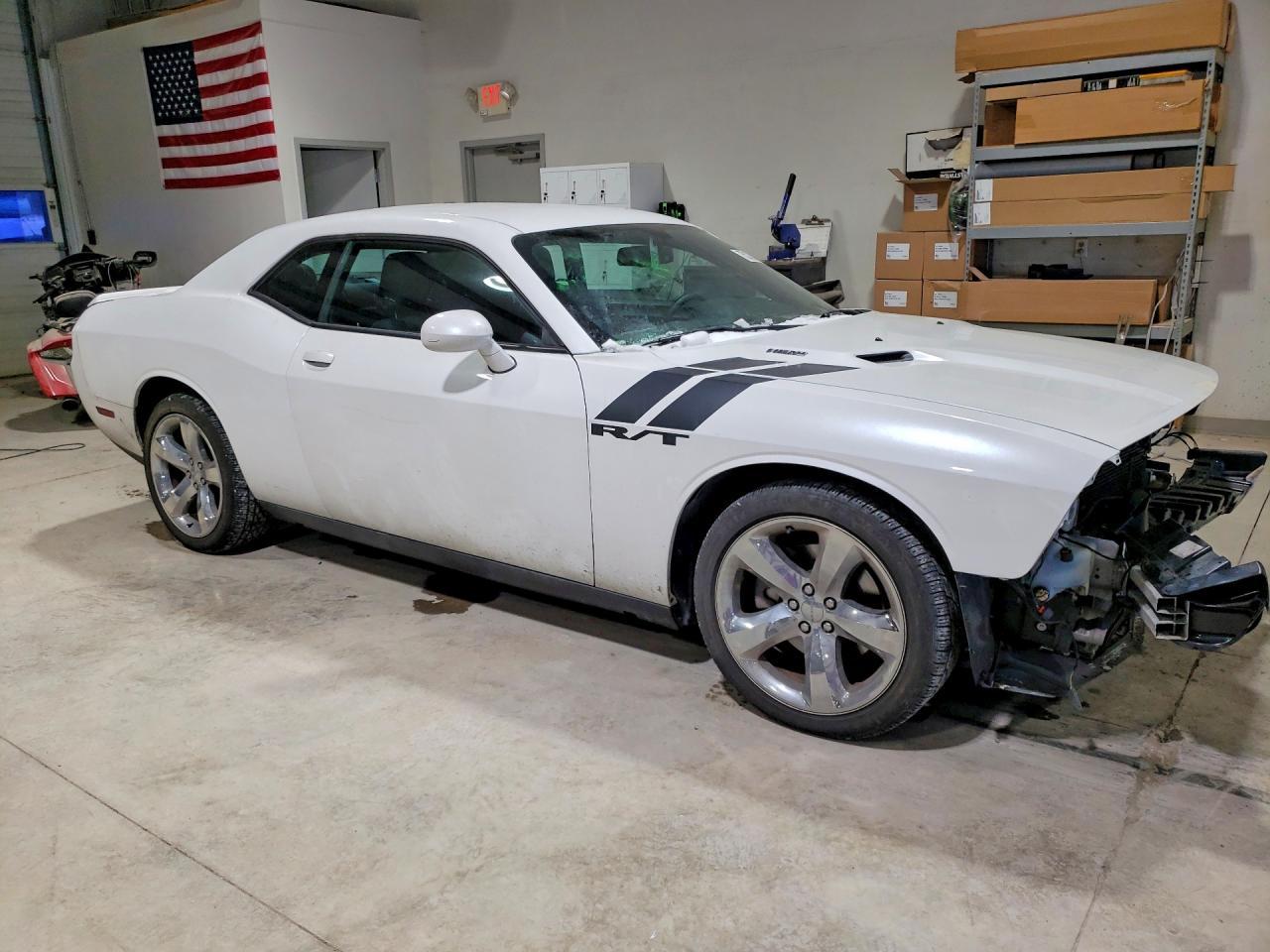 2014 Dodge Challenger R/T - zdjęcie 4