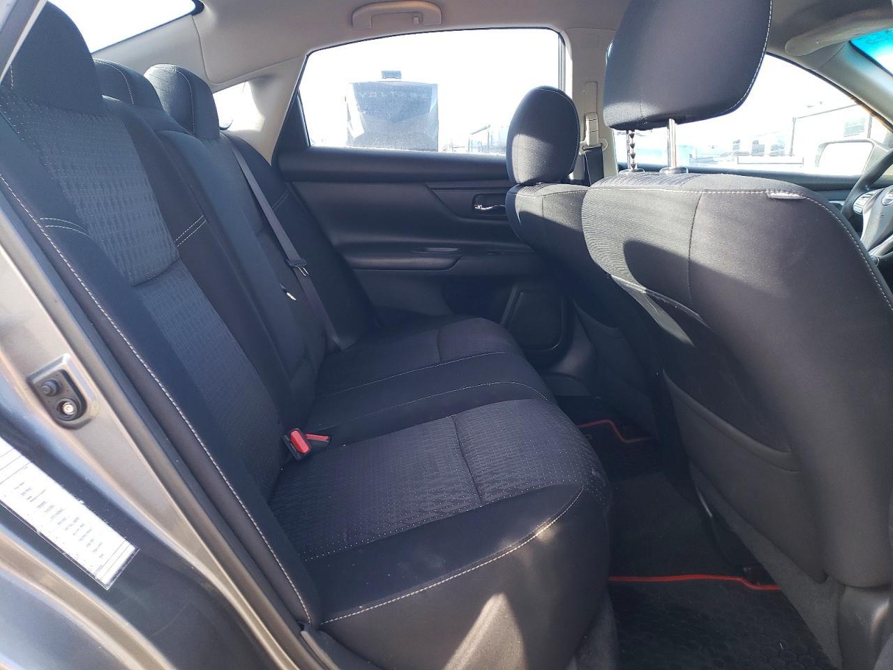 2016 Nissan Altima 2.5 - zdjęcie 10