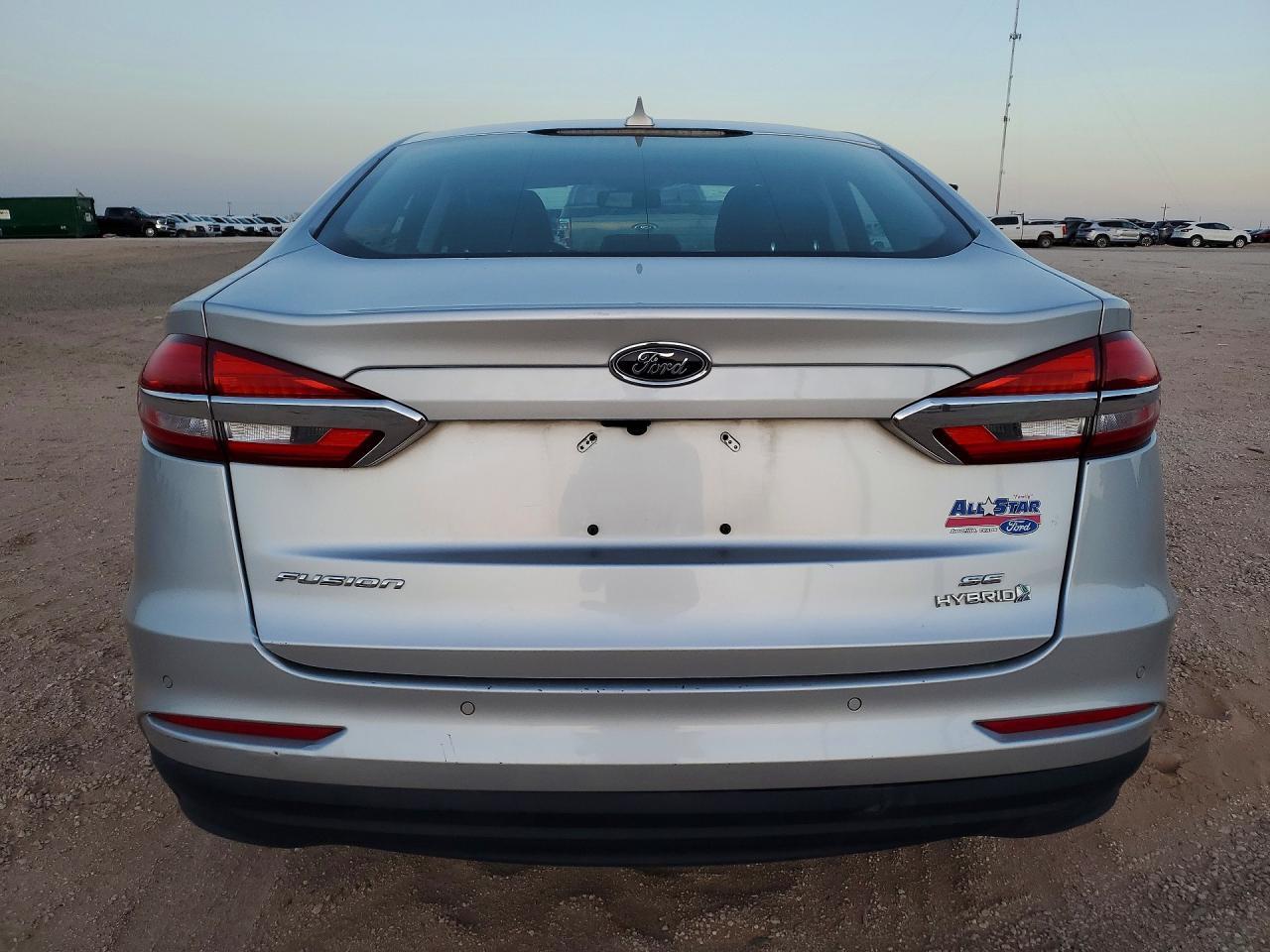 2019 Ford Fusion Se - zdjęcie 6