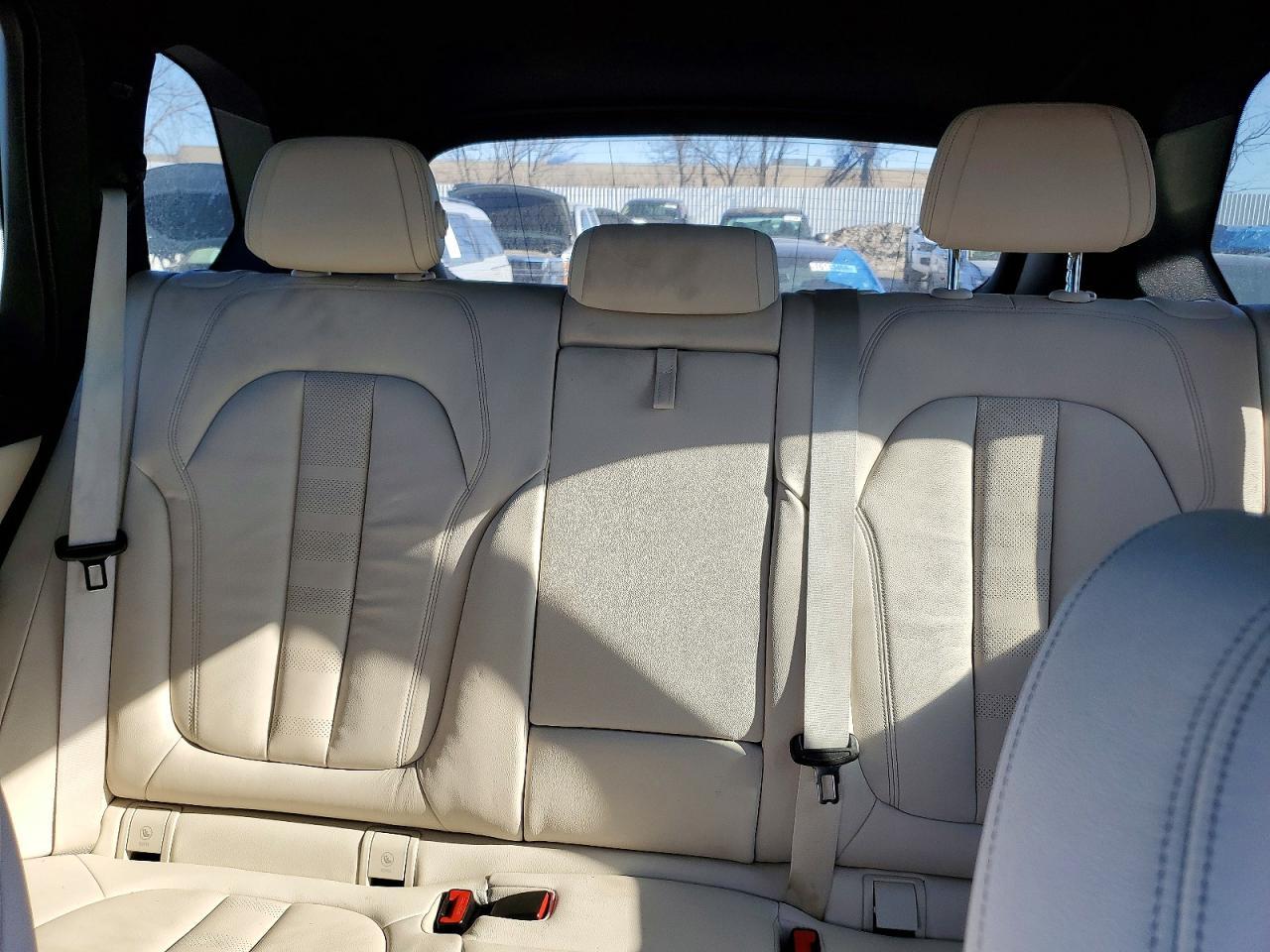 2019 BMW X5 xDrive40I - zdjęcie 10