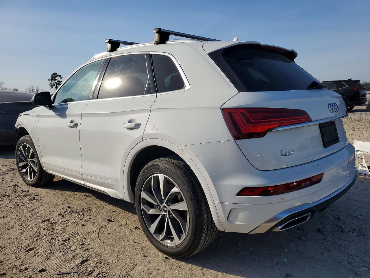 2024 Audi Q5 Premium Plus 45 - zdjęcie 2