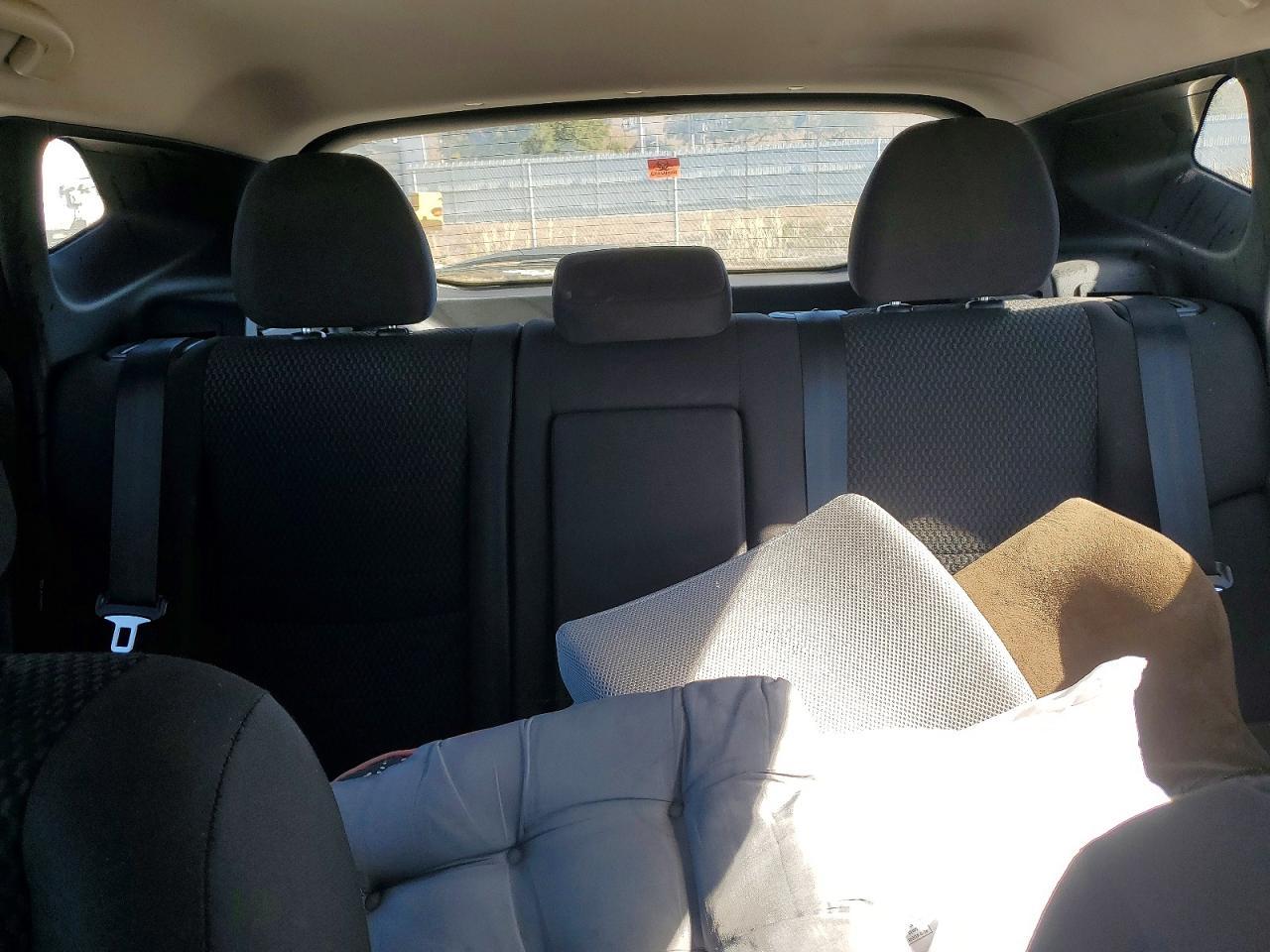 2020 Nissan Rogue Sport S - zdjęcie 10