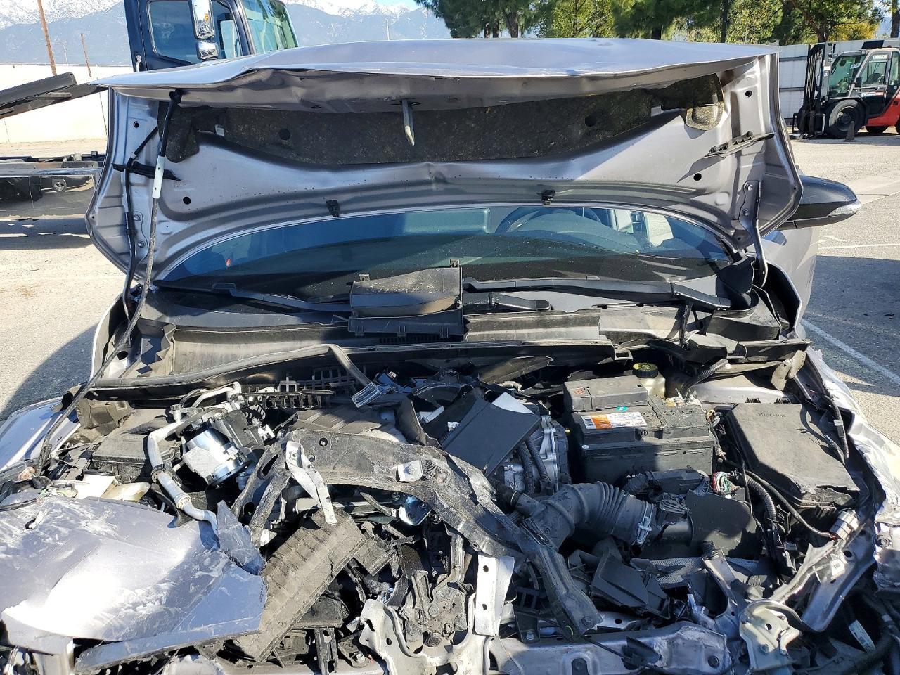 2019 Toyota C-Hr Xle - zdjęcie 11