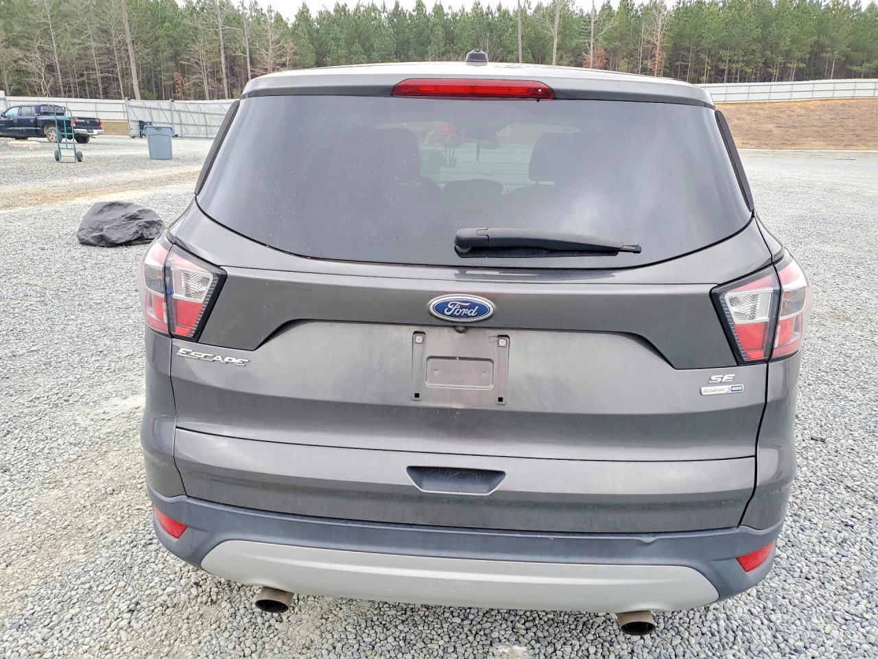 2017 Ford Escape Se - zdjęcie 6