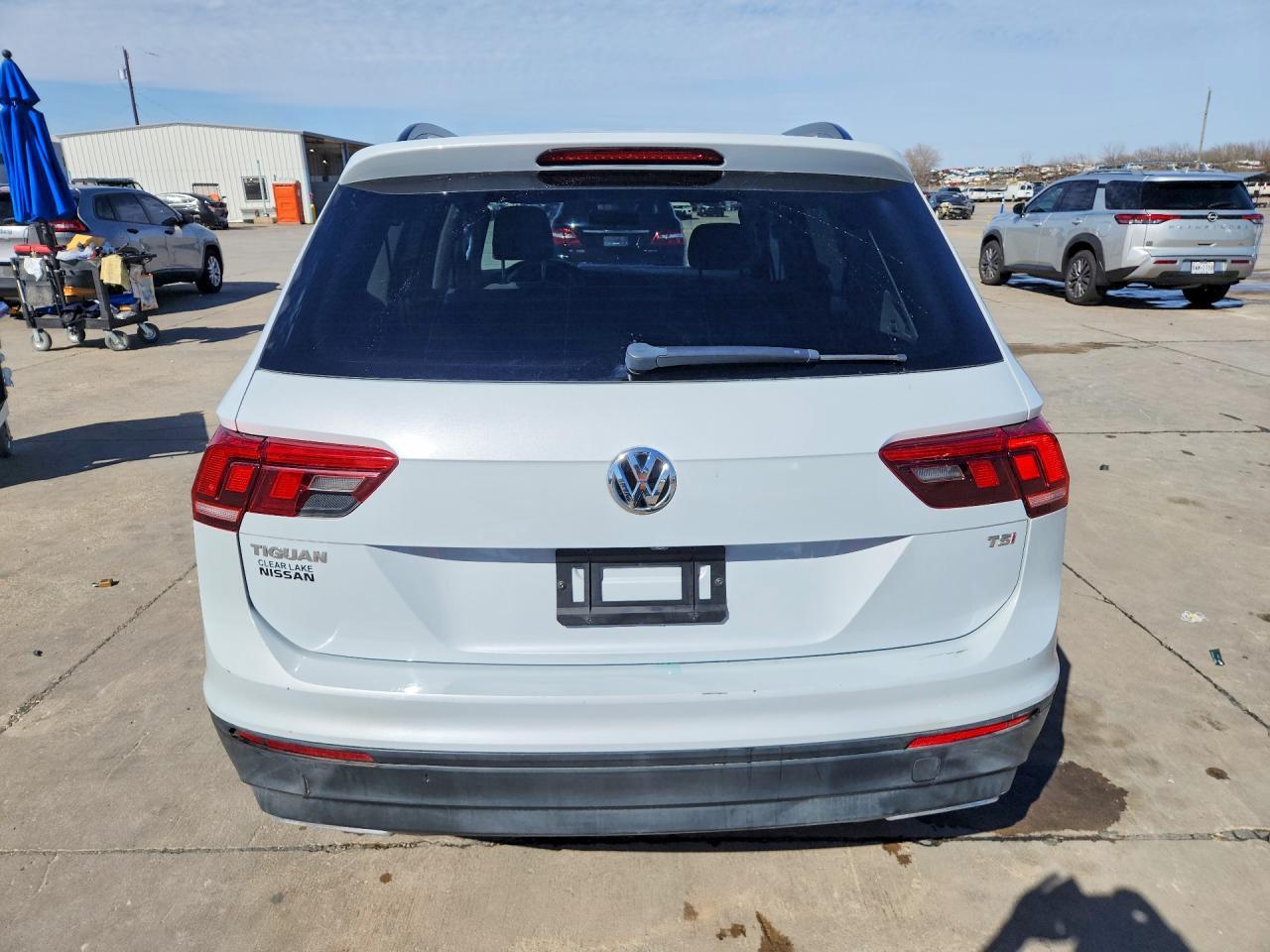 2018 Volkswagen Tiguan S - zdjęcie 6