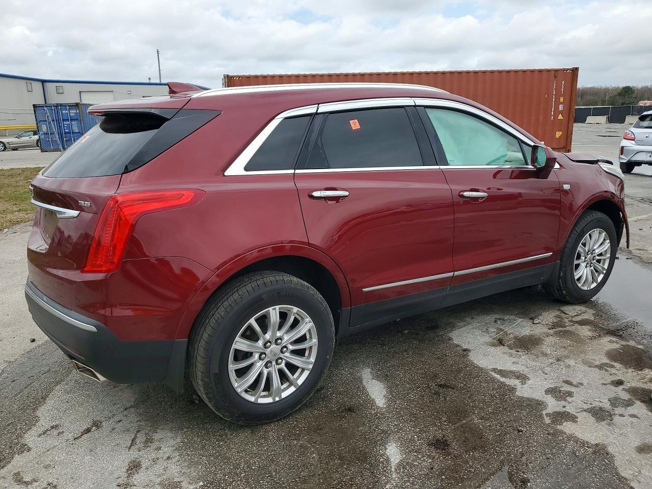 2017 Cadillac Xt5 - zdjęcie 3