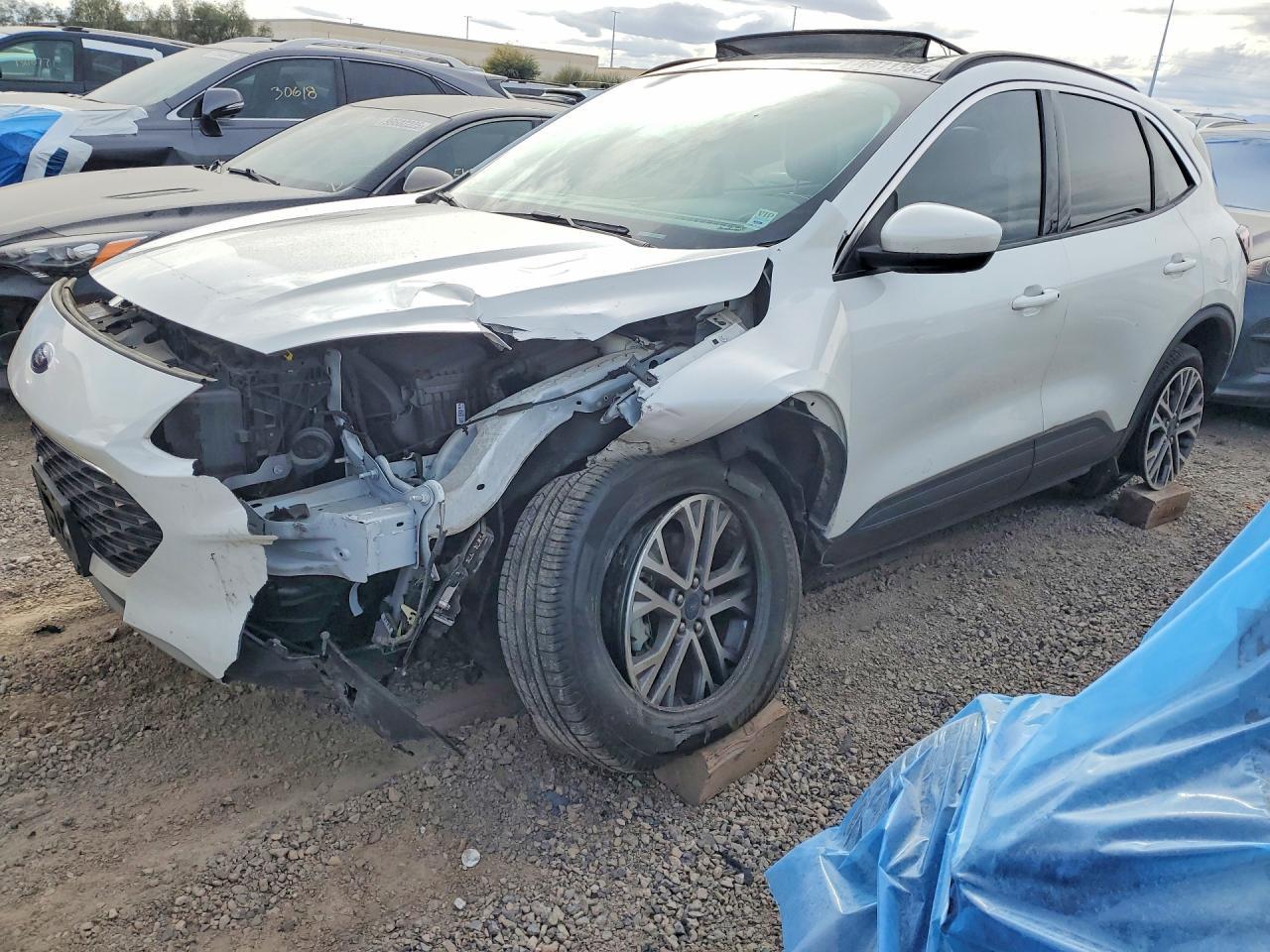 2022 Ford Escape Sel - zdjęcie główne