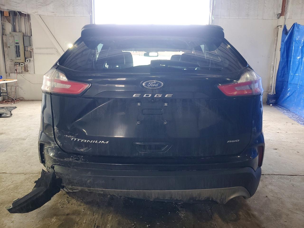 2022 Ford Edge Titanium - zdjęcie 6