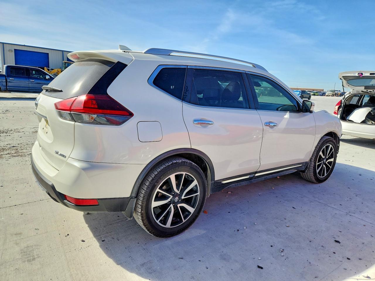 2018 Nissan Rogue Sl - zdjęcie 3