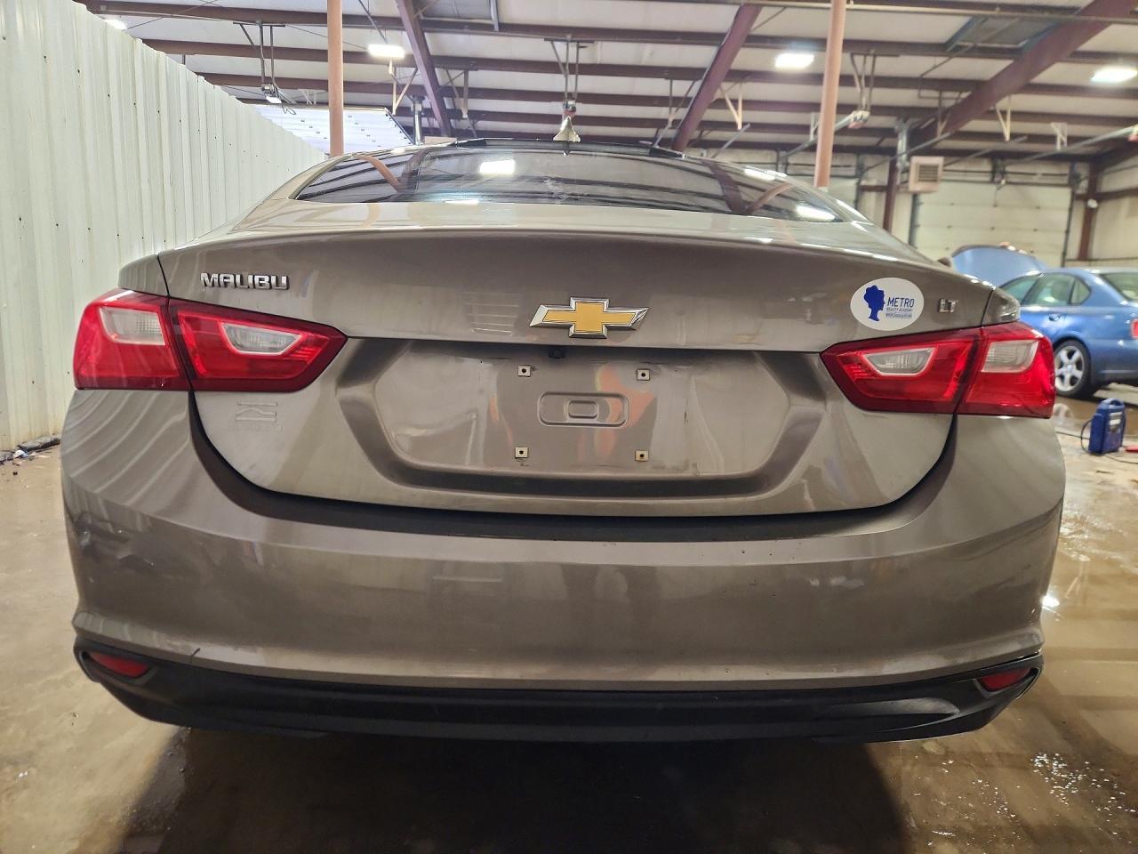 2017 Chevrolet Malibu Lt - zdjęcie 6