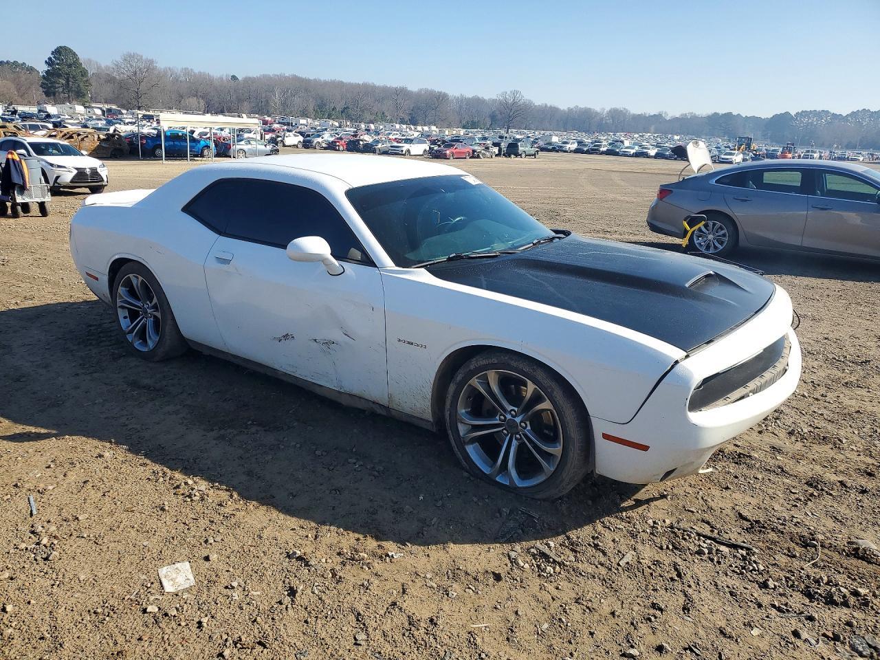 2020 Dodge Challenger R - zdjęcie 4