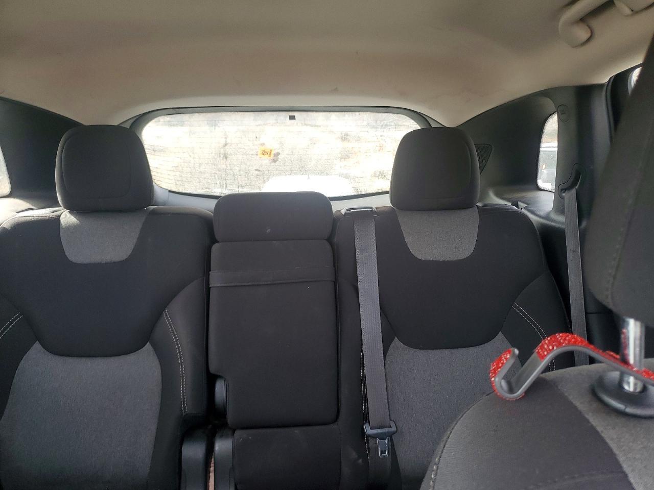 2017 Jeep Cherokee Sport - zdjęcie 10