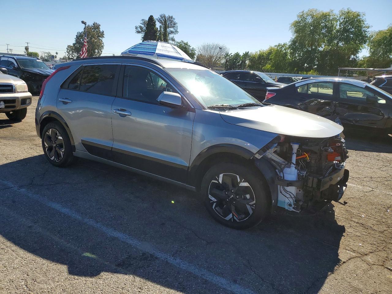 2025 Kia Niro Wind - zdjęcie 4