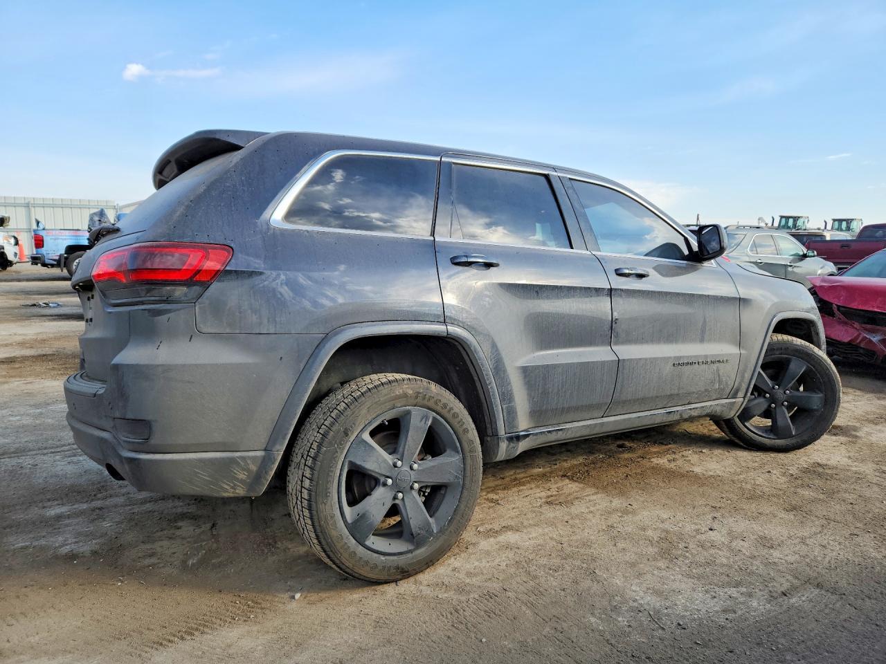 2015 Jeep Grand Cherokee Laredo - zdjęcie 3