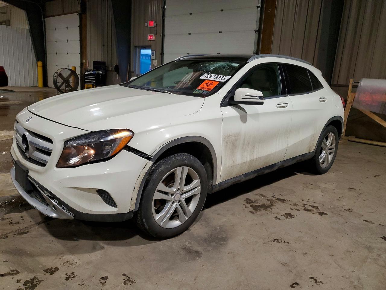 2017 Mercedes-Benz Gla 250 4Matic - zdjęcie główne