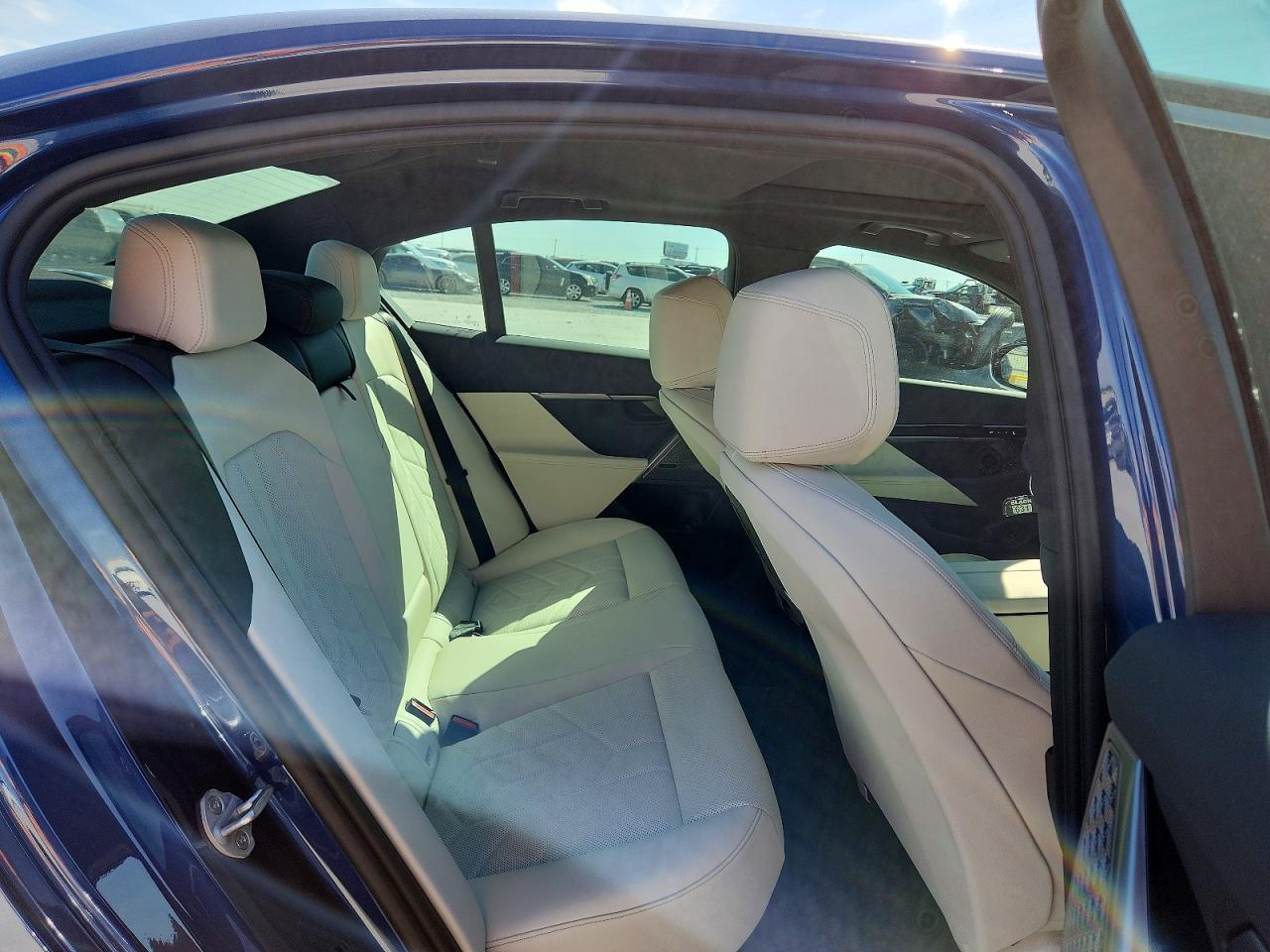 2026 BMW I5 xDrive 40 - zdjęcie 10