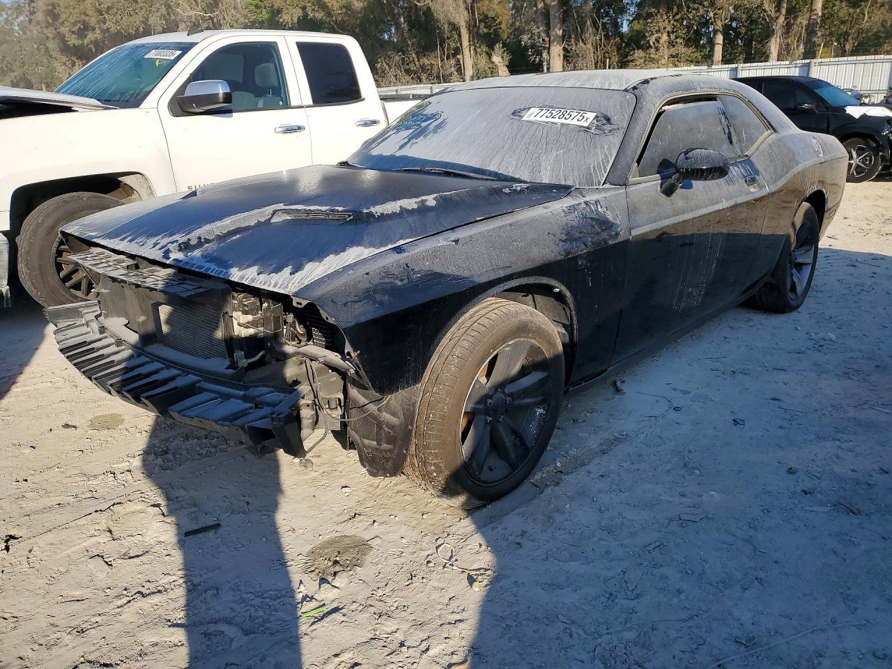 2015 Dodge Challenger Sxt - zdjęcie główne
