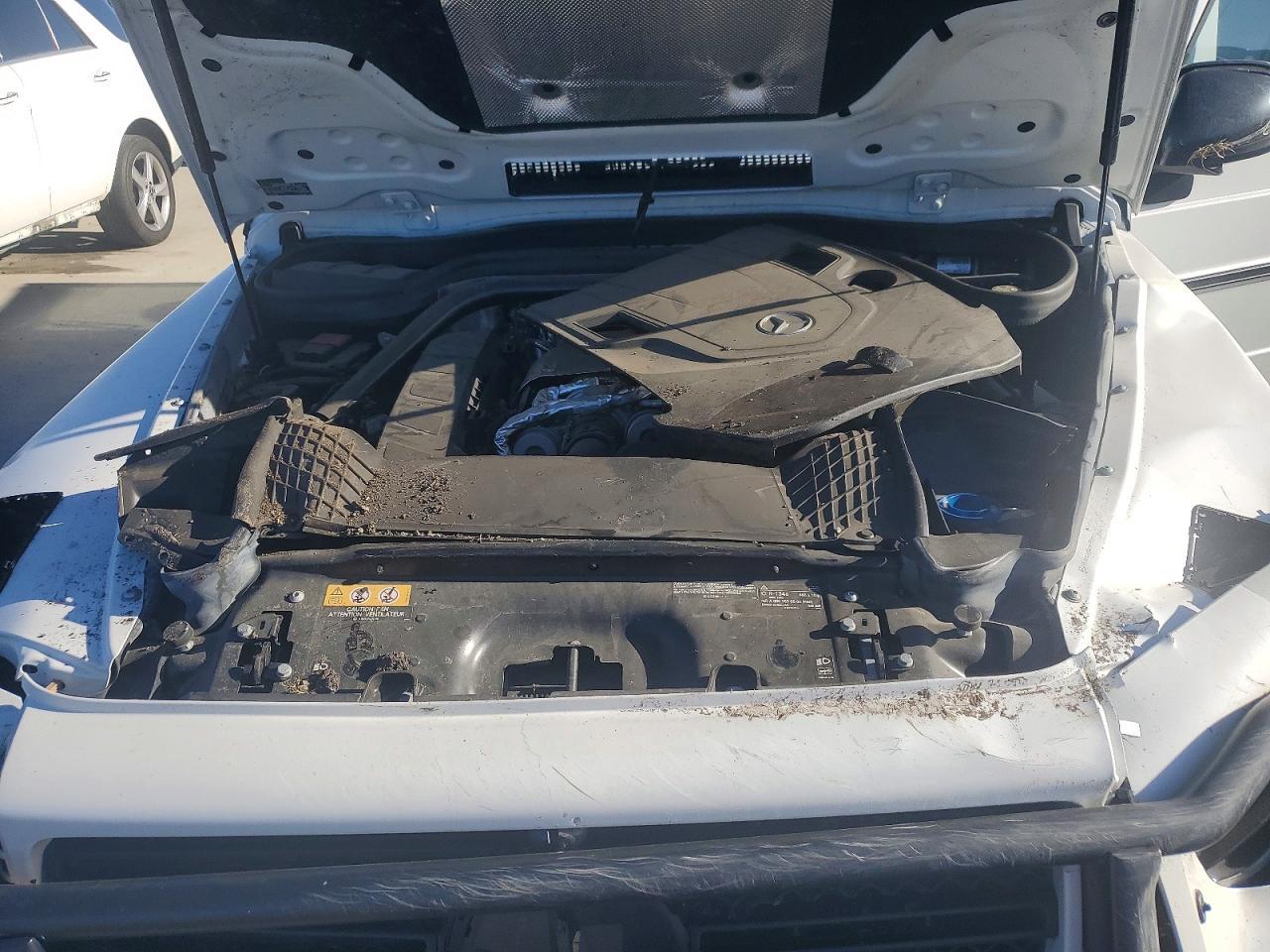 2022 Mercedes Benz G 550 - zdjęcie 12