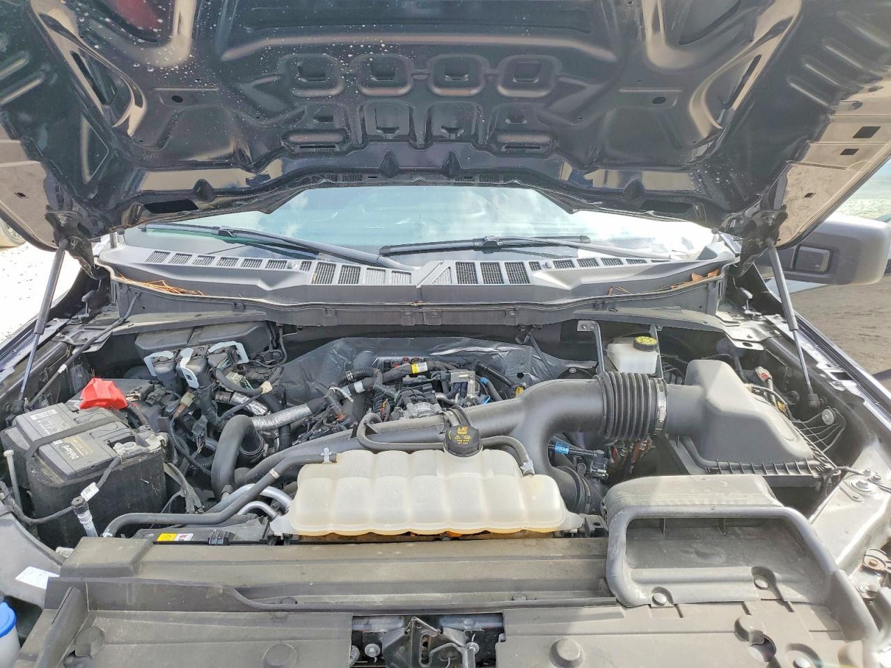 2023 Ford F150 Supercrew - zdjęcie 11