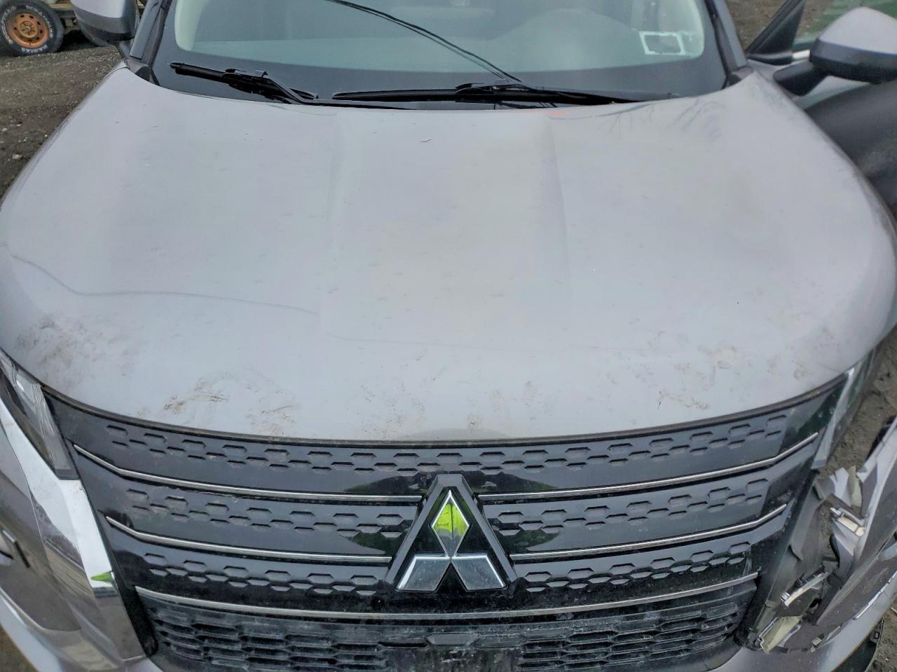 2022 Mitsubishi Outlander Se - zdjęcie 12