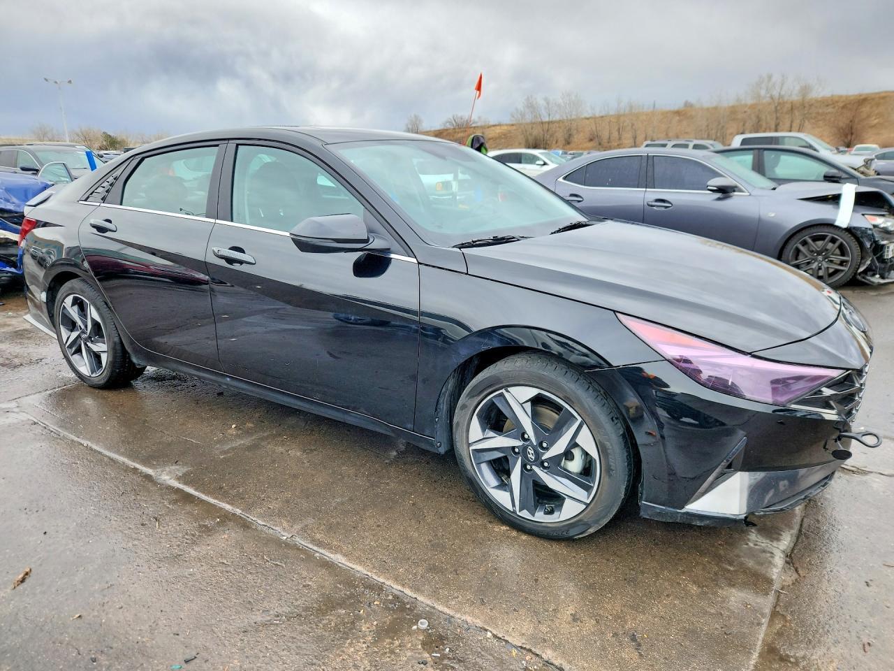 2023 Hyundai Elantra Hybrid Limited - zdjęcie 4