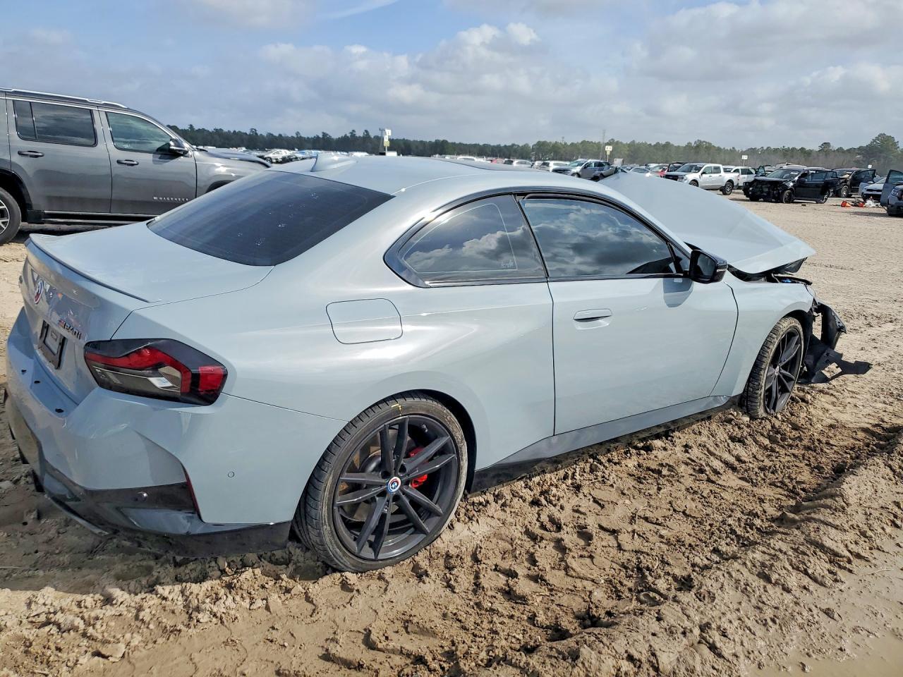 2022 BMW Motorrad M240Xi - zdjęcie 3