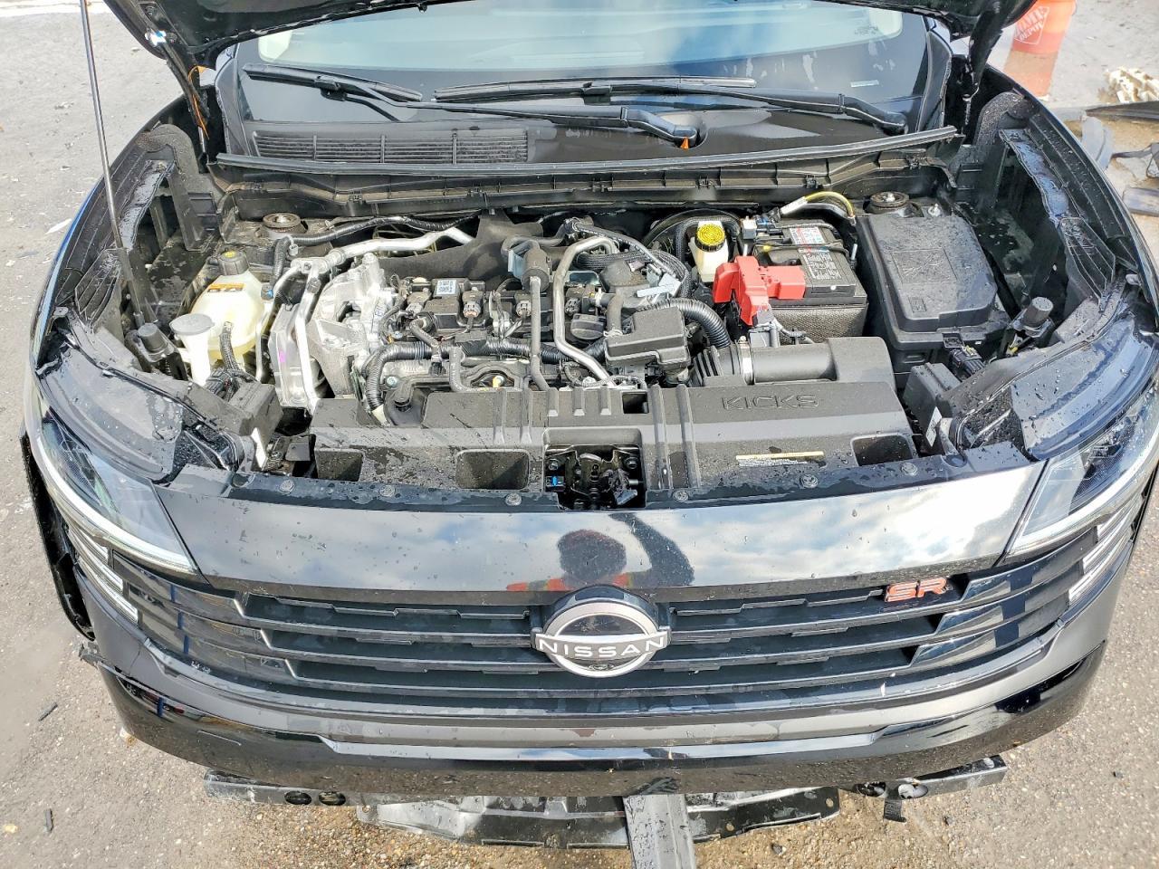 2025 Nissan Kicks Sr - zdjęcie 12