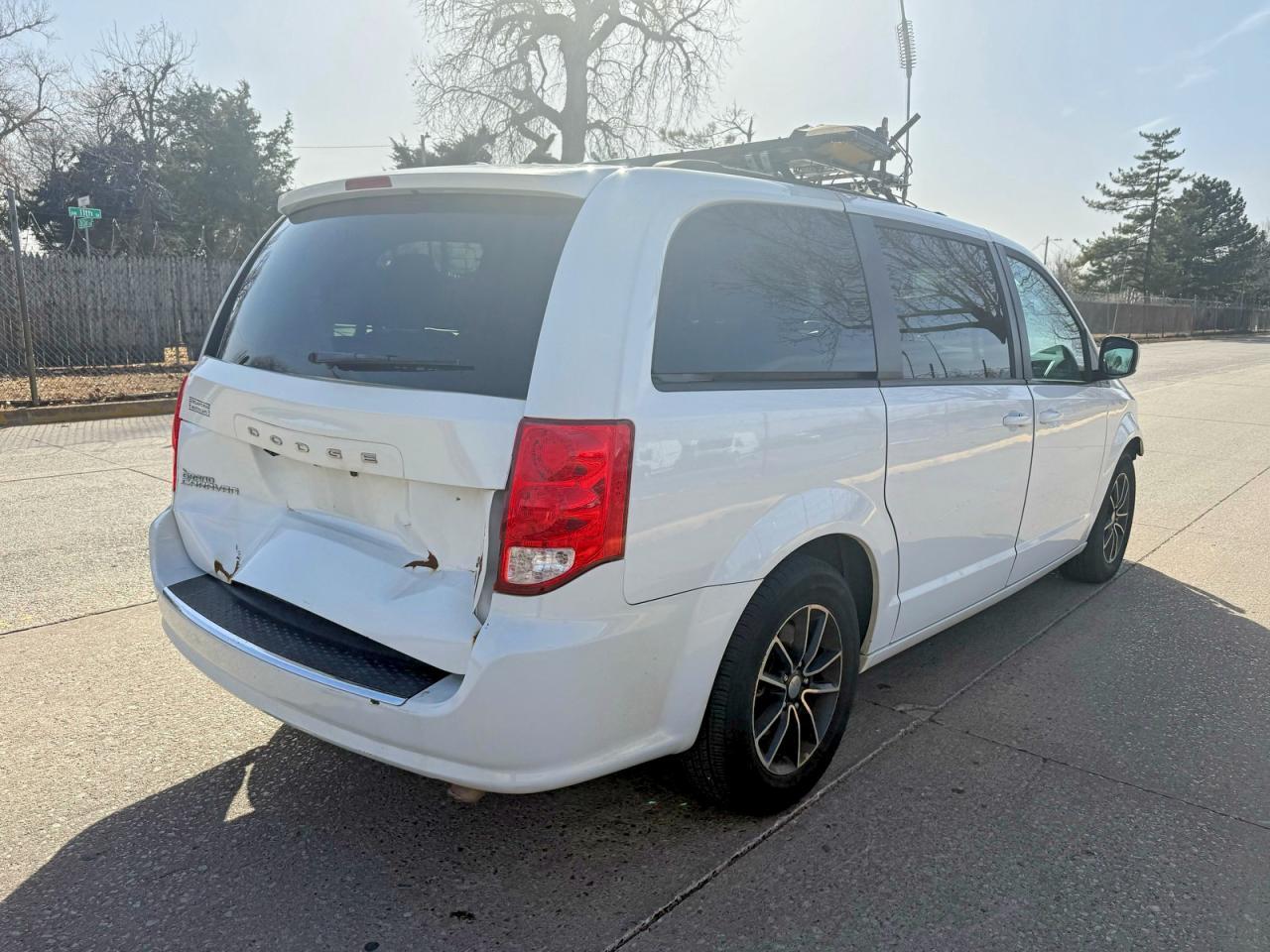 2018 Dodge Grand Caravan Gt - zdjęcie 4