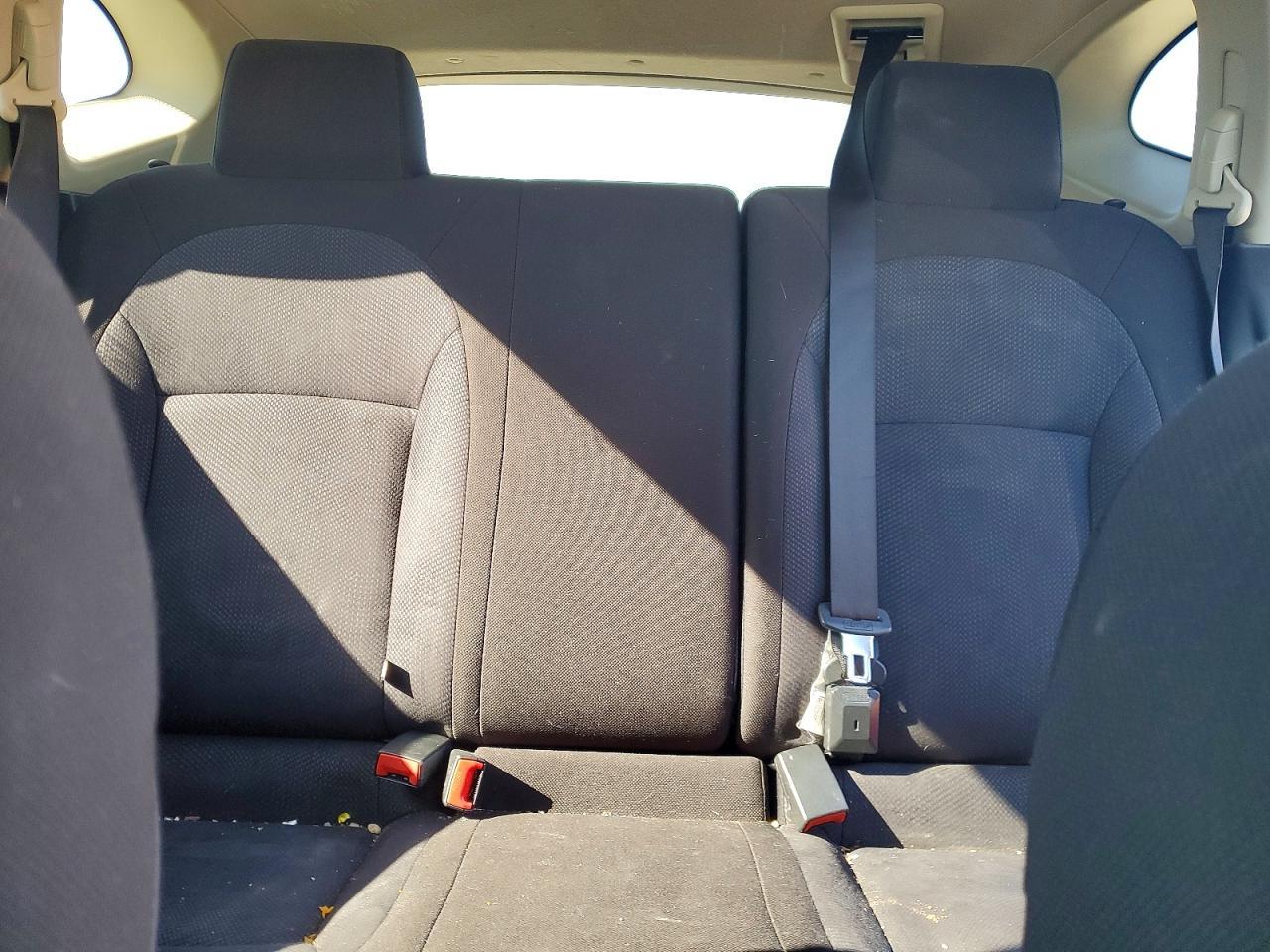 2013 Nissan Rogue S - zdjęcie 10